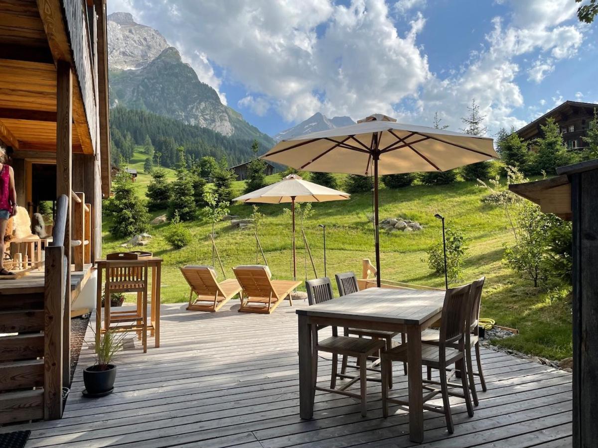 Alpen Charme - Chalet D'Hotes Et Spa Bed & Breakfast Gsteig Exterior photo