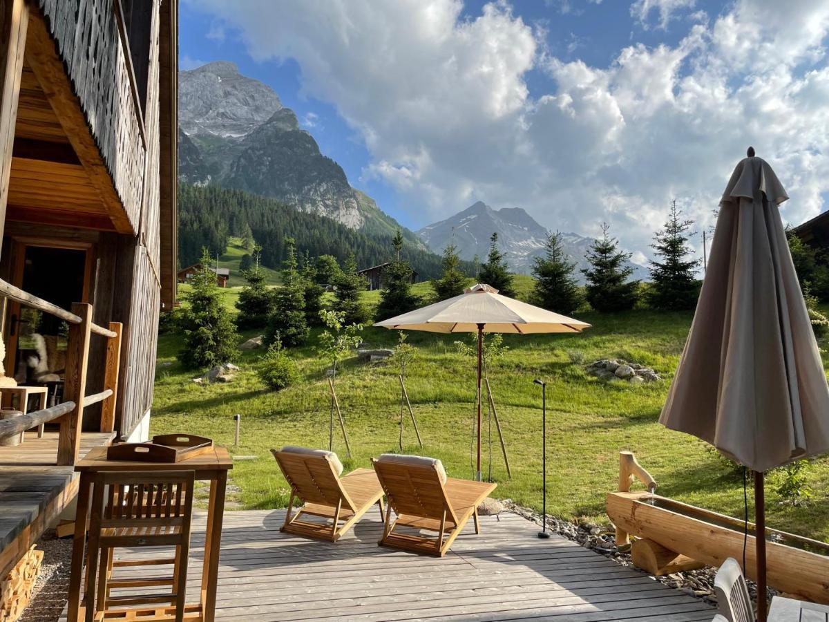 Alpen Charme - Chalet D'Hotes Et Spa Bed & Breakfast Gsteig Exterior photo